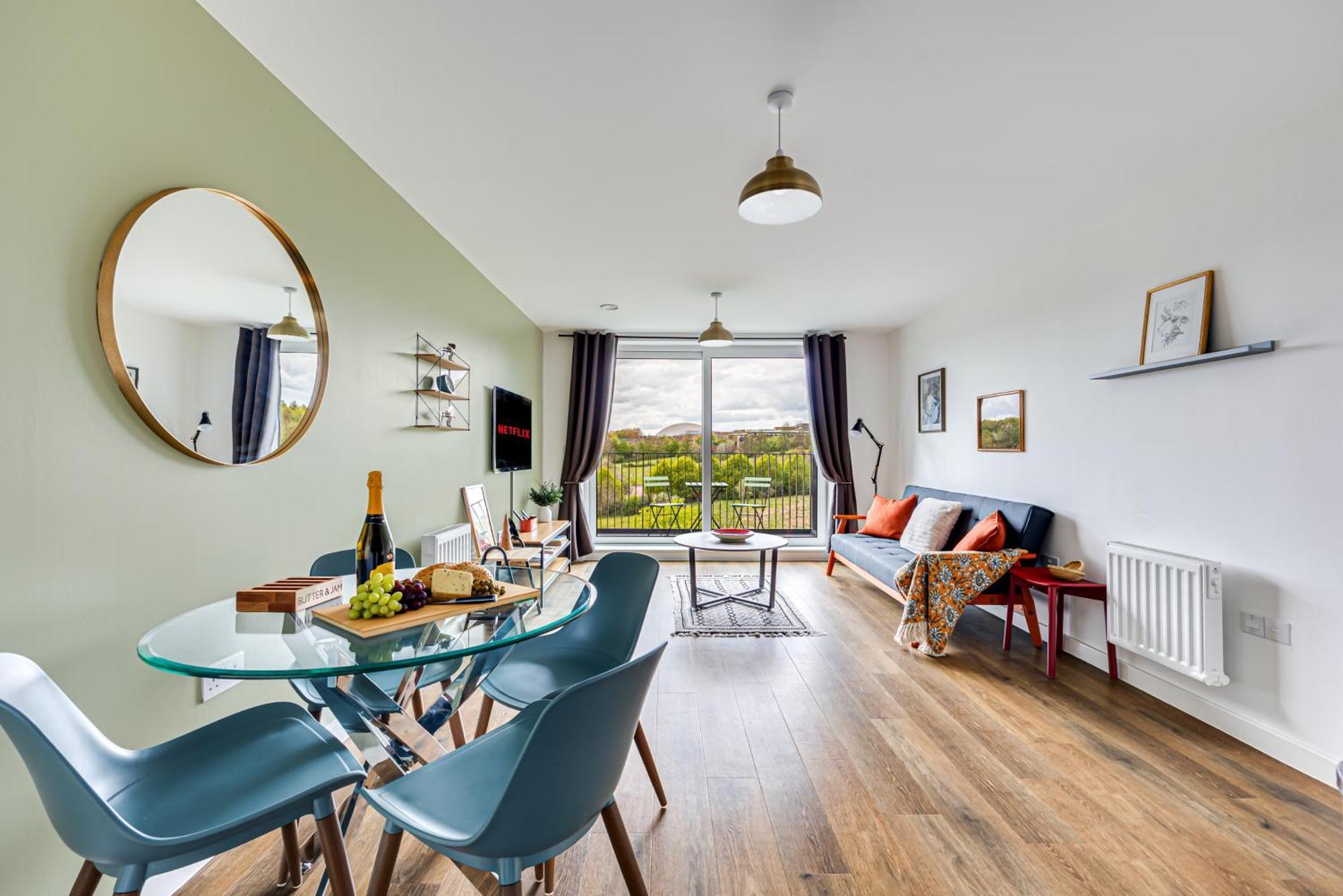 Penthouse Apartment - City Centre - Secure Parking, Balcony, Self-Check-In, Fast Wifi And Smart Tv With Netflix By Yoko Property Milton Keynes Extérieur photo