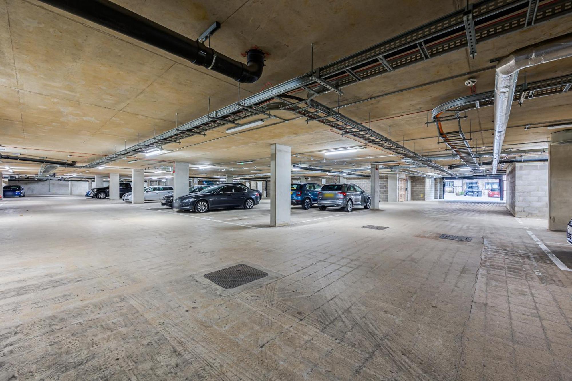 Penthouse Apartment - City Centre - Secure Parking, Balcony, Self-Check-In, Fast Wifi And Smart Tv With Netflix By Yoko Property Milton Keynes Extérieur photo